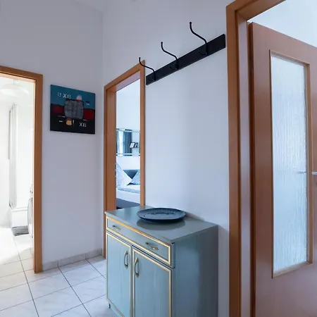 Apartment Bruehl, Ruhige Seitenstrasse Und Super Gemuetlich Chemnitz